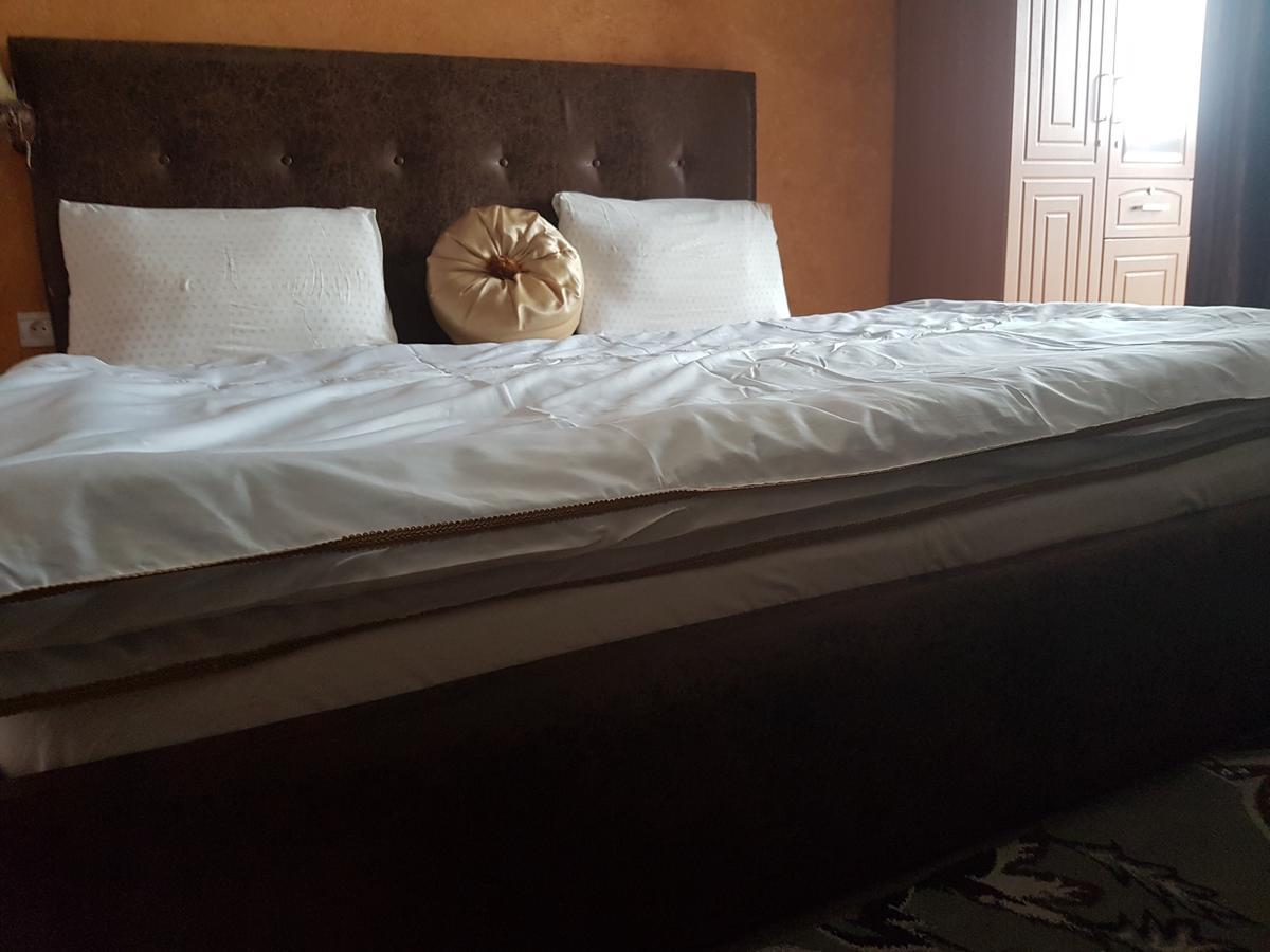Novo Hotel Brazzaville Exterior photo